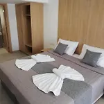 מלון דירות Joy Apts