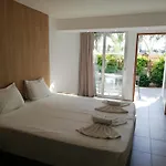 Joy Apts מלון דירות איה נאפה